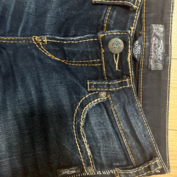 Authentic Y2K, silver Aiko boot cut, dark wash, low rise jeans - Picture 4 of 6